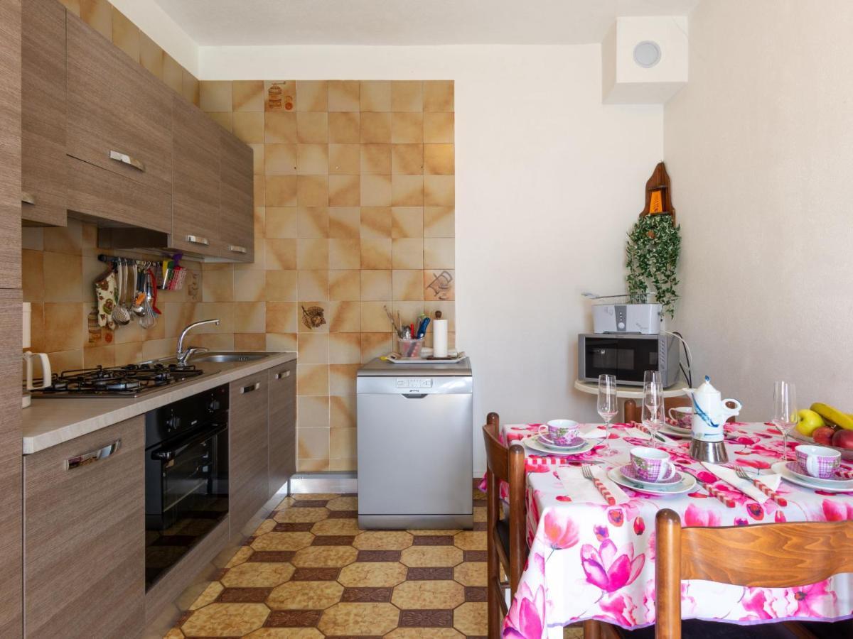 Apartment Pippo By Interhome Poncetta Luaran gambar